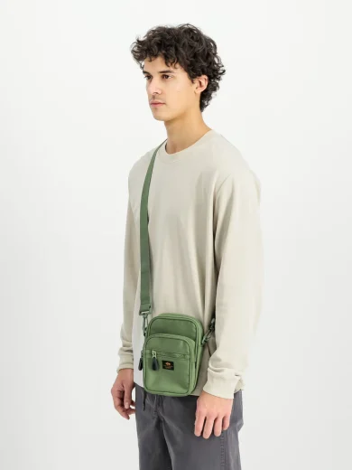 Torbica, ALPHA IND. Label Messenger Bag Olive - Slika 3